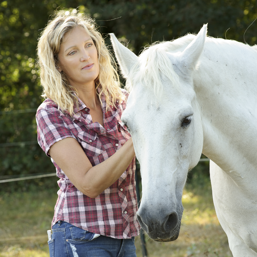 Equestrian photographer France | Equestrian photography in Dordogne, Bergerac, Eymet, Perigeuex, Beaumont du Perigord, Issigeac, Villereal, Sarlat, Cahors